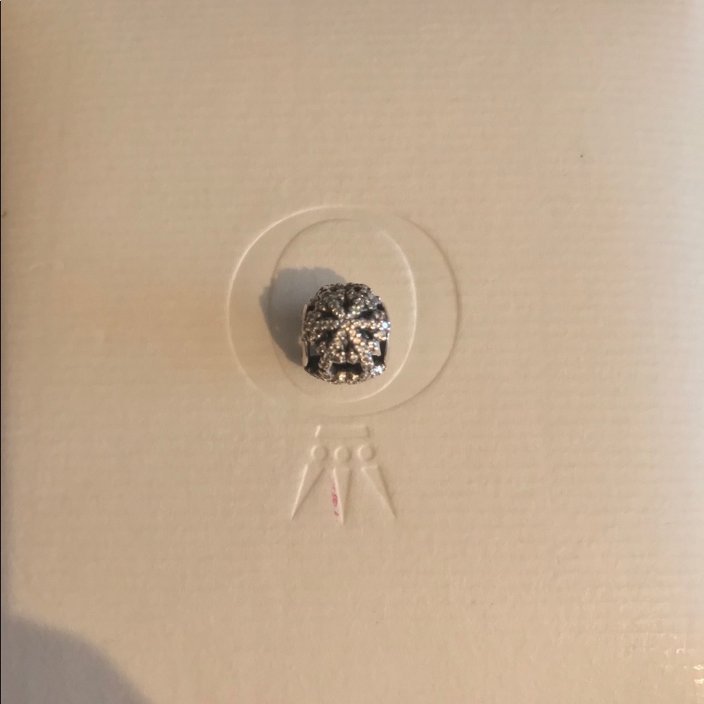 Pandora limited edition snowflake charm